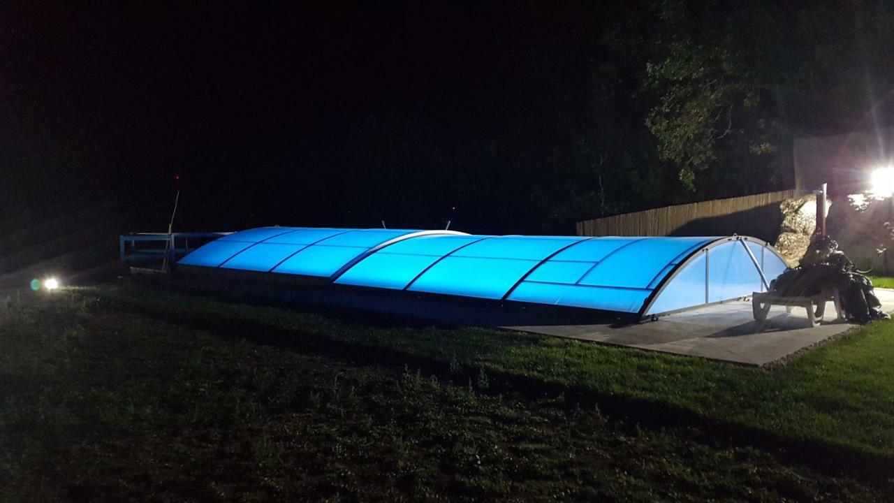 Quinta Da Tormenta -14 Pessoas- Cabeceiras De Basto 2 Casas E Piscina Privada Villa Eksteriør bilde